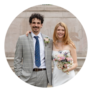 A married couple on their wedding day